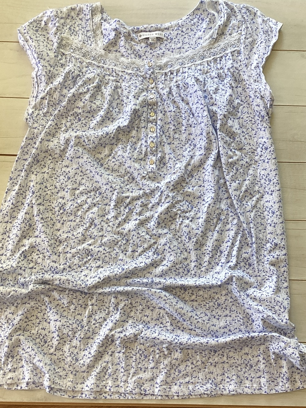 Eileen West Blue and White Floral  Nightgown short Sz XL 100 Cotton